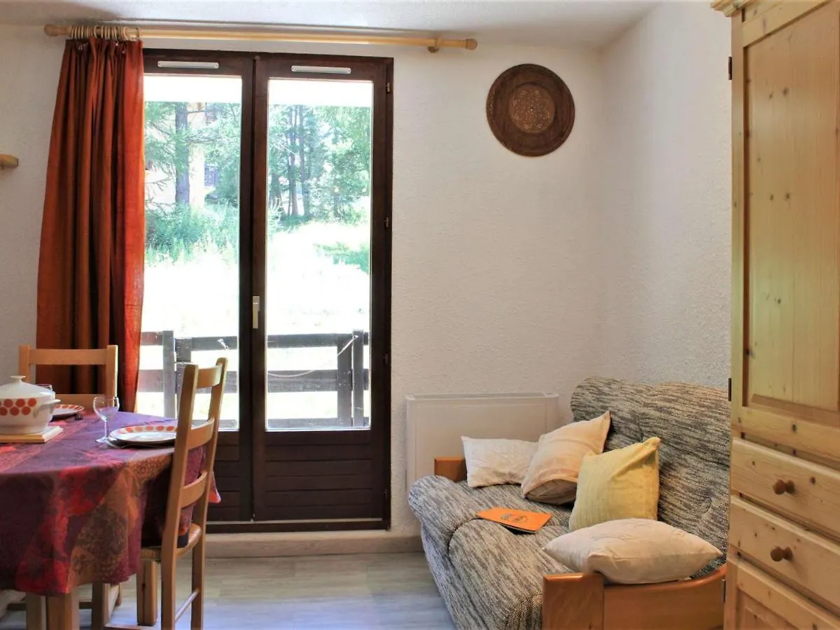 Appartement T2 Calme Avec Balcon Sud, Parking Gratuit, Navette Proche - 4 Couchages A Risoul 1850 - Fr-1-330-520